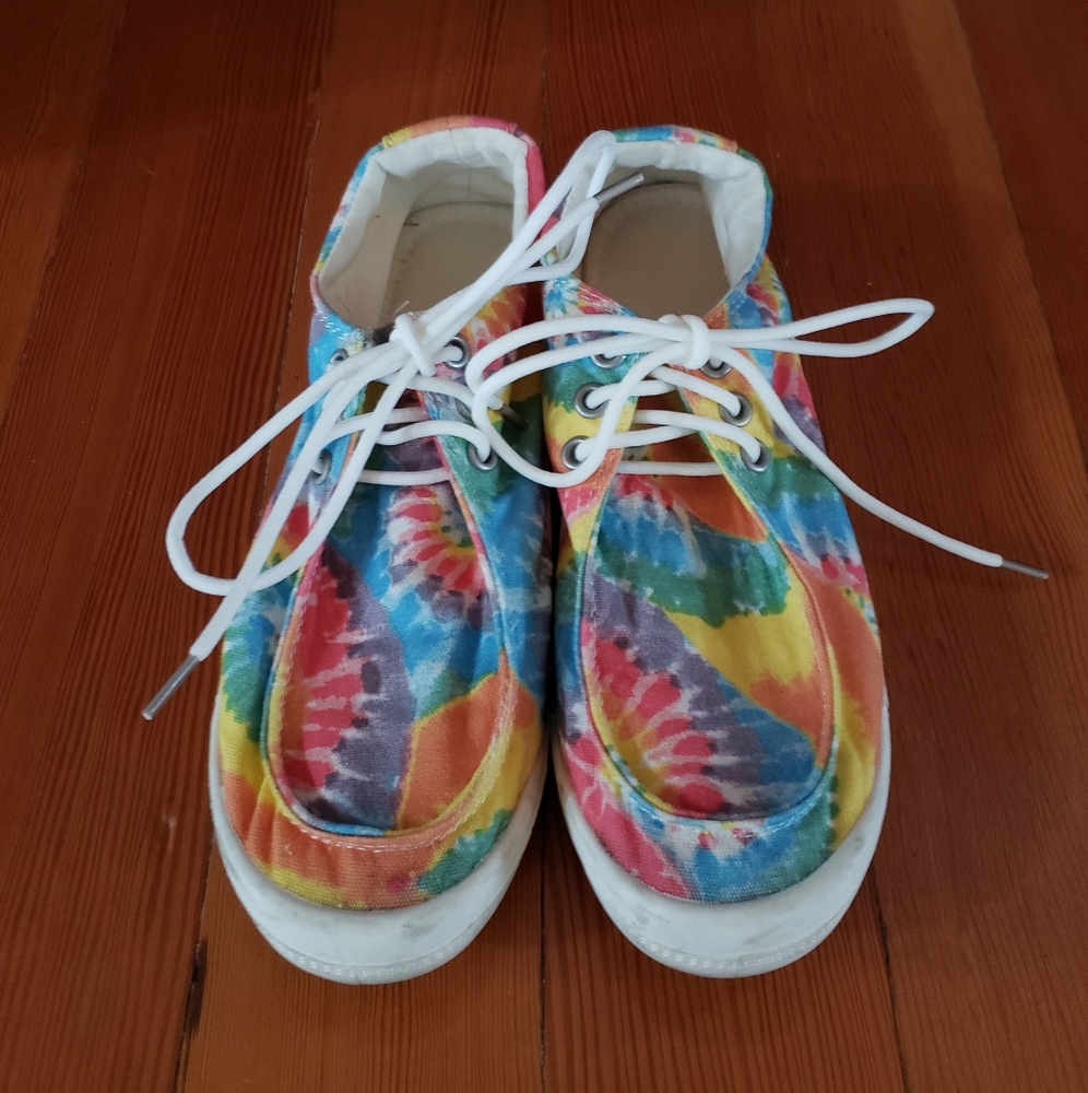 Tie Dye Canvas Boat Shoe Loafer Size 6